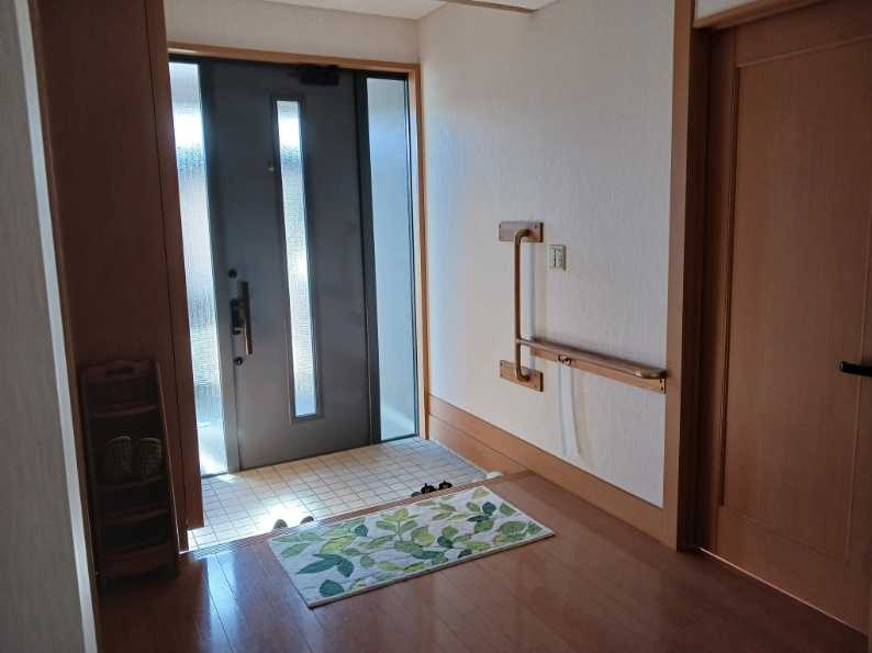 【玄関】