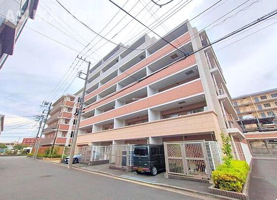 クオス鴨居Ⅱレジデンシャルステージの外観|2路線利用可　最寄り駅は徒歩圏鴨居駅
グリーンライン　川和町駅バス11分　梅田橋停ほ6分　横浜方面、東京アクセス便利！