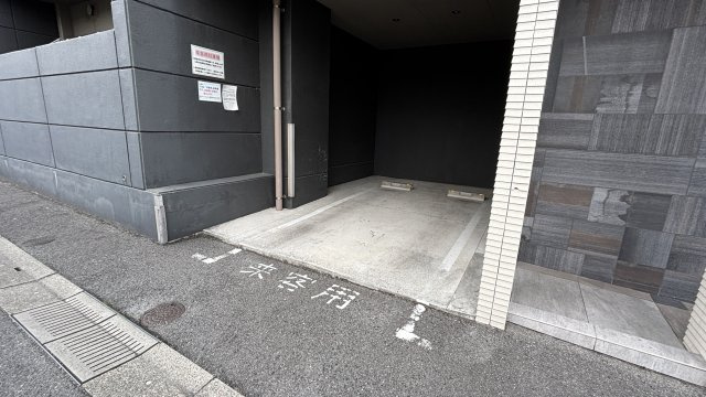 サンパーク久留米東VITAZIONEの駐車場