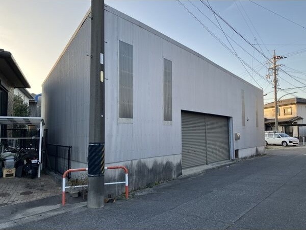 碧南市塩浜町倉庫
