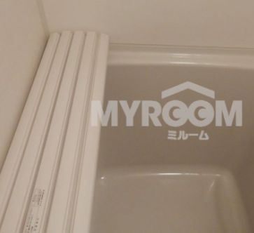 アーバンヒルズ目白Aの浴室|人気のバストイレ別です☆(同一仕様写真)