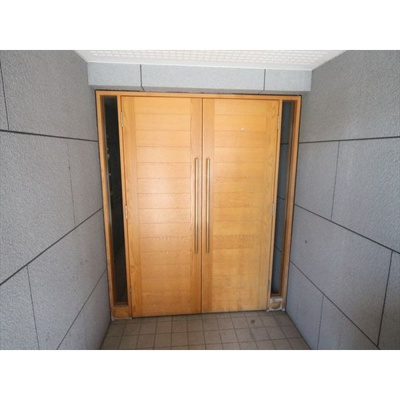 【その他】 | 市電通りに面する路面物件