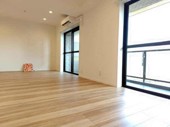 【居間・リビング】 | アトムセレクトライオンズマンション船橋本町通り　9階