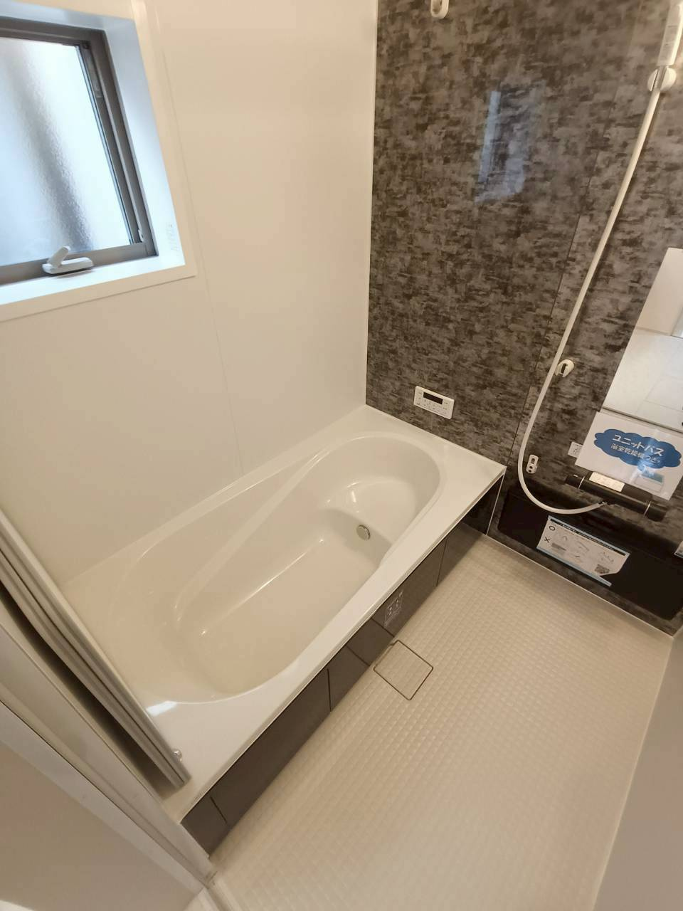 三郷市　戸ケ崎　新築戸建　全1棟　の浴室|施工例です