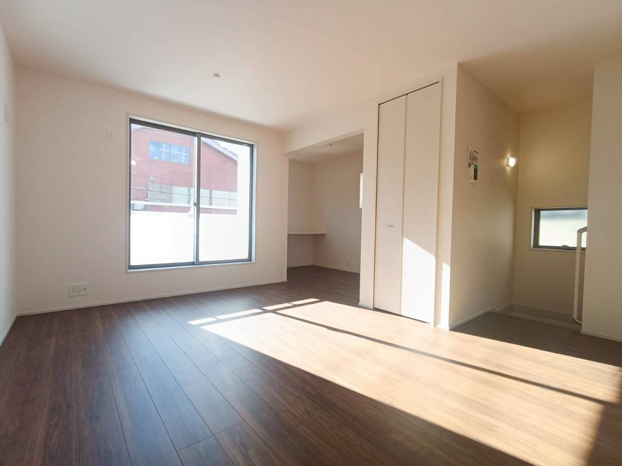 三郷市　戸ケ崎　新築戸建　全1棟　の居間・リビング|施工例です