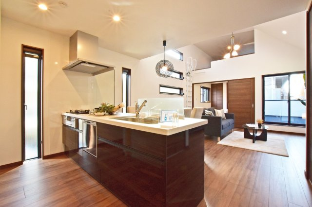 西宮市神園町新築一戸建て│4KLDK＋駐車2台可（制限有）の内観：施工例|-同社施工例-キッチン