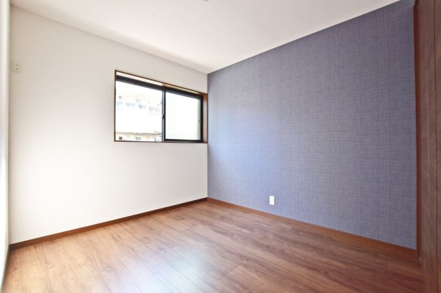 西宮市神園町新築一戸建て│4KLDK＋駐車2台可（制限有）の内観：施工例|-同社施工例-洋室