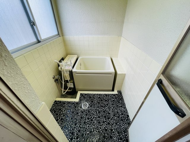 羽黒第二ビルの浴室