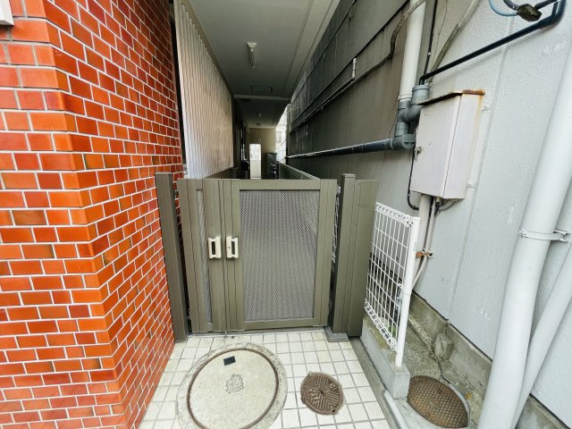 羽黒第二ビルのエントランス