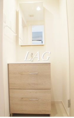 【洗面所】 | リブリ・アミティエ | 洗面台です。