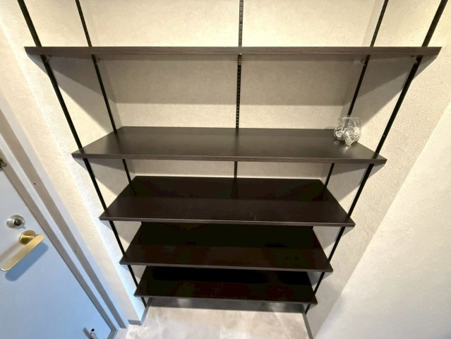 ルモン奈良大森の玄関