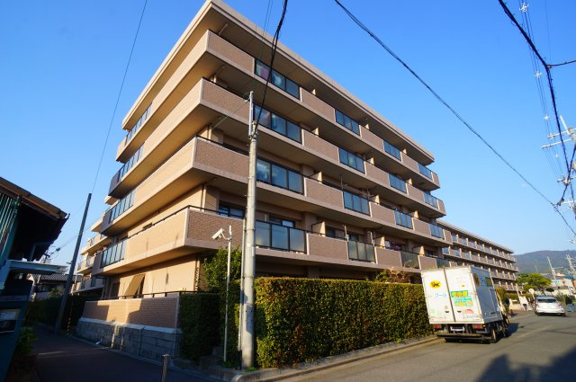 ルモン奈良大森の外観