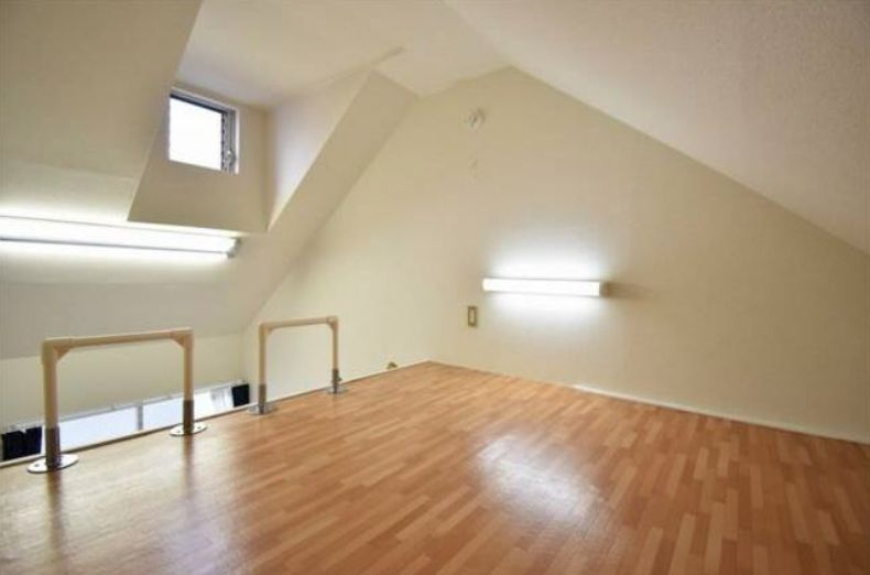 ブルーパレスマリンの寝室|ロフト☆(同一仕様写真)