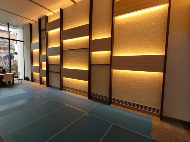 【ロビー】