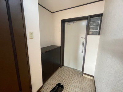 【玄関】 | トアレンス重住（B-43）