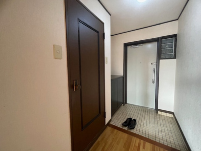 【玄関】 | トアレンス重住（B-43）