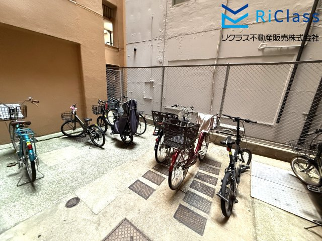 朝日プラザ湊川の駐輪場|駐輪場です