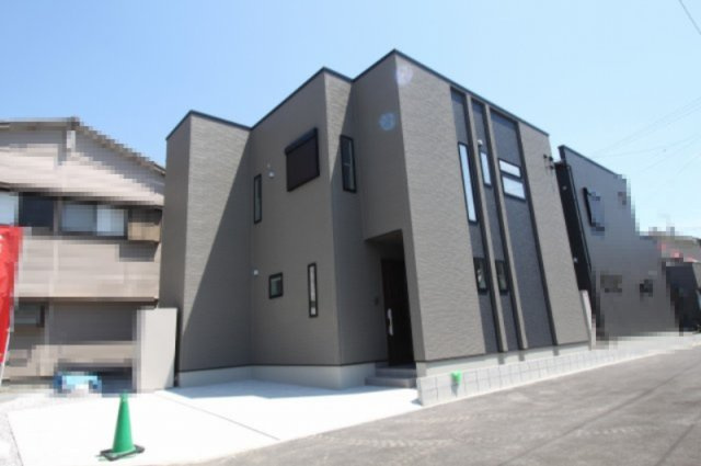 南国市後免町　新築戸建　2号棟　（全3区画）の外観