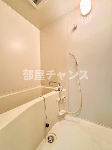 ウイステリアの浴室