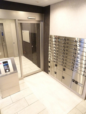 【エントランス】 | ラッフィナートアロッジオ