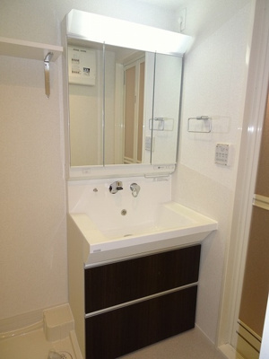 【洗面所】 | ラッフィナートアロッジオ