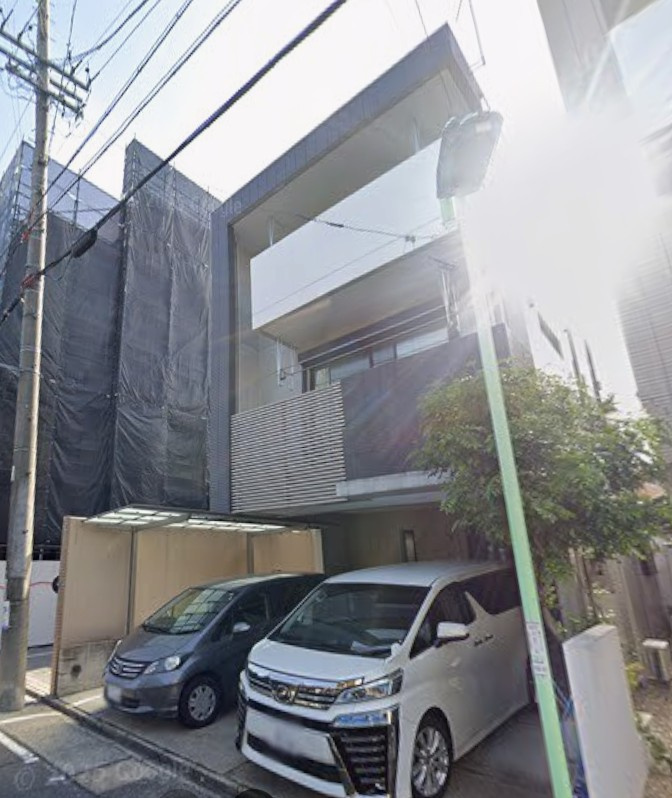 東畑町２丁目戸建の駐車場