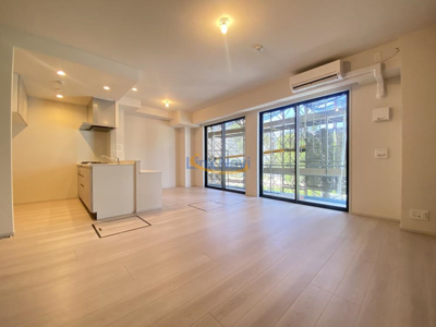 【居間・リビング】 | エクシアテラス梅田