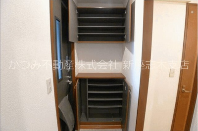 【玄関】 | シャオリーシャン壱番館