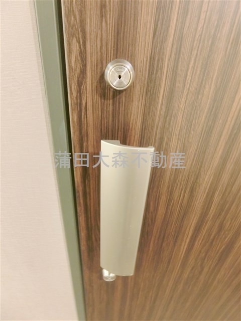 ベルファース大森山王の玄関