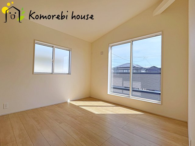 上尾市向山2丁目　2期　新築一戸建て　ブルーミングガーデン　01の洋室|26.3.14撮影済み