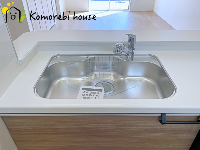 上尾市向山2丁目　2期　新築一戸建て　ブルーミングガーデン　01のキッチン|26.3.14撮影済み