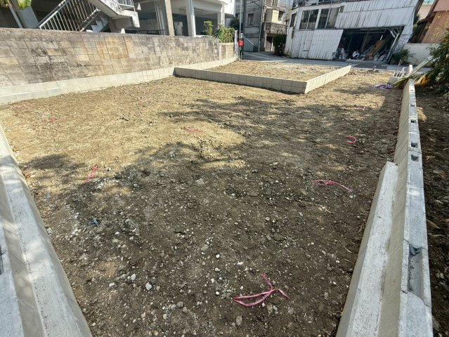 ♥♥那覇市与儀第1－1号棟の駐車場