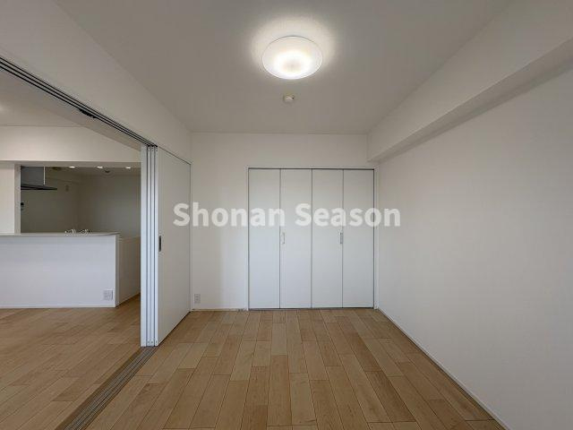 【洋室】 | 部外者の侵入を防ぐ「オートロック」付◎
日勤で管理体制も良好ですよ♪