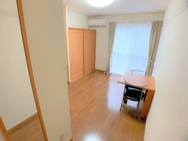 レオパレス御井の居間・リビング|設備・仕様は号室により異なる為、現況を優先致します。