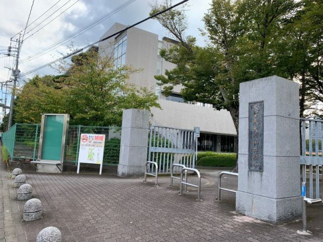 レオパレス岩井の周辺