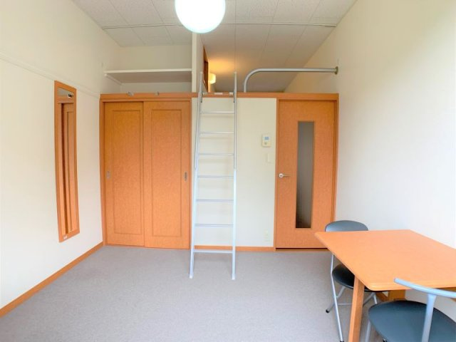 レオパレス岩井の寝室|設備・仕様は号室により異なる為、現況を優先致します。