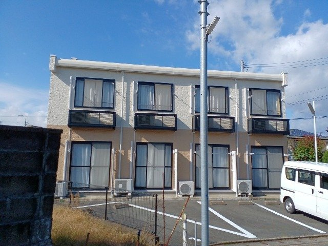 レオパレス宮の木の外観|外観は落ち着いています