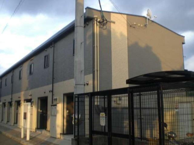 レオパレスクレオの外観|きれいな外観です