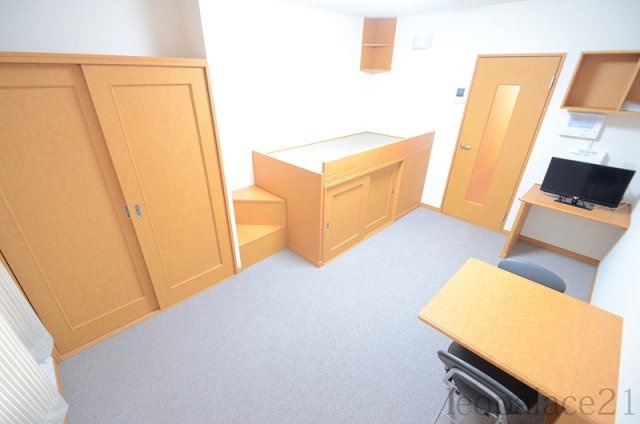 レオパレスアルビレオＡの居間・リビング|設備・仕様は号室により異なる為、現況を優先致します。