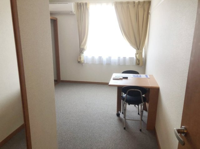 レオパレスマウンドの居間・リビング|居間です