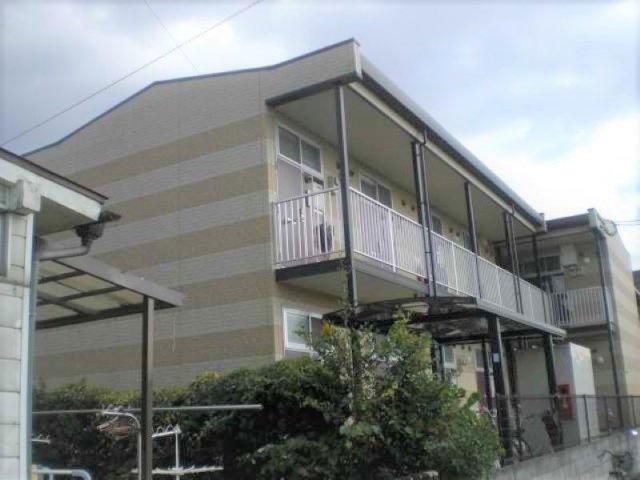 レオパレスルアンパバーンの外観|物件の外観です