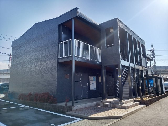 レオパレスメゾン　ド　ソレイユの外観|外はこのようになっています