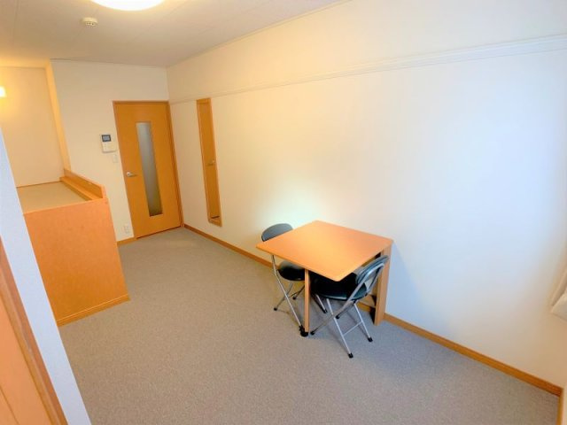 レオパレスクレインの居間・リビング|設備・仕様は号室により異なる為、現況を優先致します。