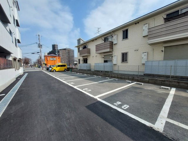 PLAZAの駐車場