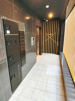 【ロビー】 | 日本橋ルーツ（日本橋ROOTS）