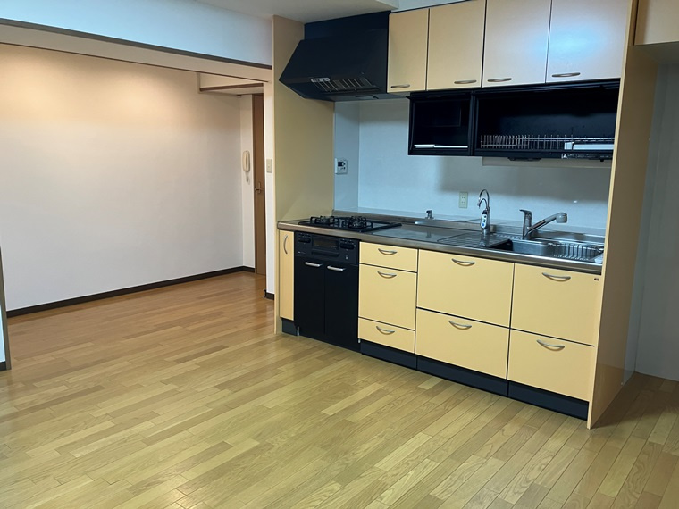 中野坂上マンションの居間・リビング