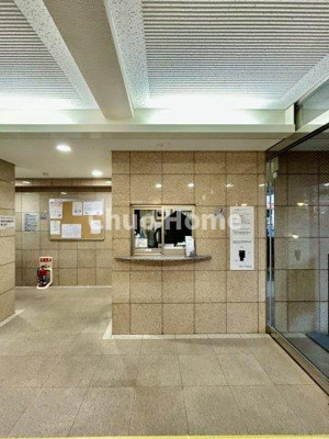 【受付】 | アリュージュ南千住 | 受付(管理人室)