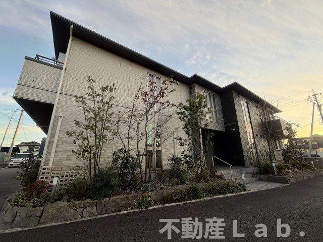 シャーメゾン ルピナスの外観