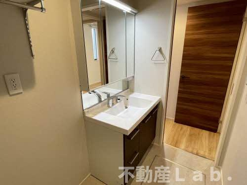 シャーメゾン ルピナスの洗面所