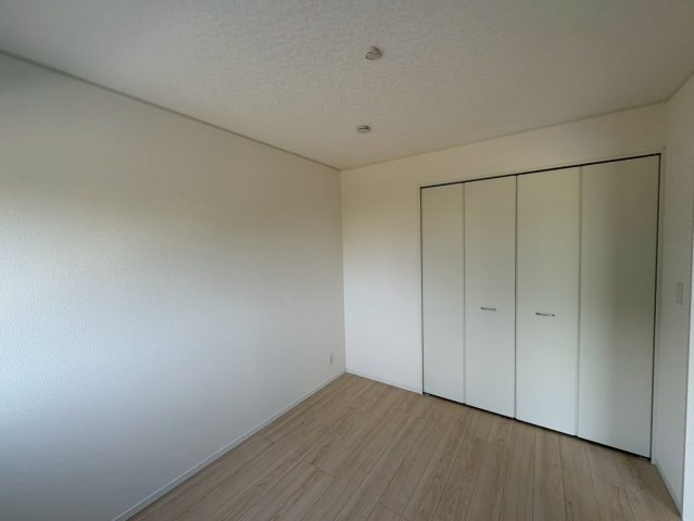 ♥♥糸満市福地第2－③号棟（全4棟）の居間・リビング